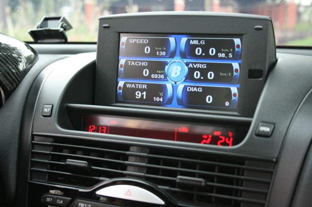 BLITZ R-VIT DS データリンクステーション Blitz R-VIT DS installed no more gauges - RX8Club.com